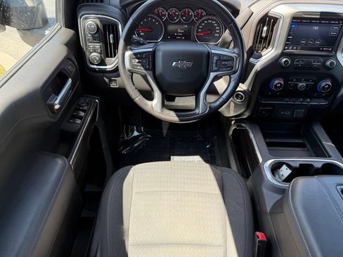 Used 2022 Chevrolet Silverado 1500 RST w/ Bed Protection Package AWD/4WD image 15