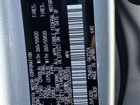 Certified 2025 Toyota 4Runner TRD Sport Premium image 40