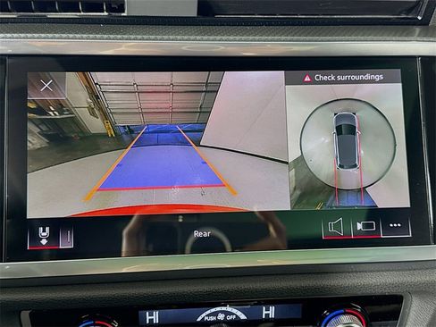 Used 2022 Audi Q3 2.0T Premium Plus w/ Premium Plus Package image 36