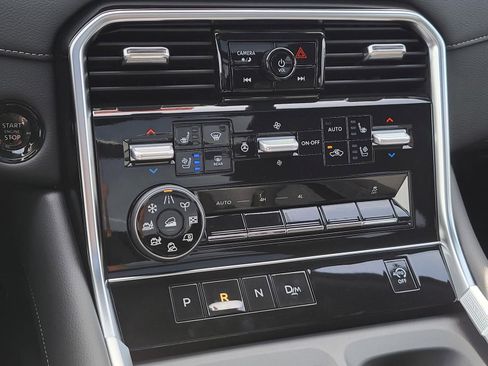 New 2026 Nissan Armada Platinum image 24