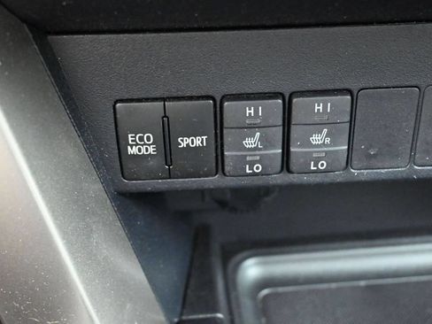 Used 2015 Toyota RAV4 Limited w/ Technology Package AWD/4WD image 25