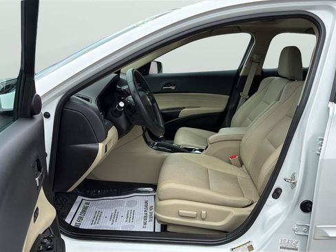 Used 2016 Acura ILX FWD image 11