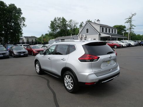 Used 2020 Nissan Rogue SV AWD/4WD image 5