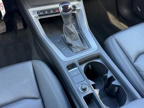 Used 2025 Audi Q3 2.0T Premium image 33