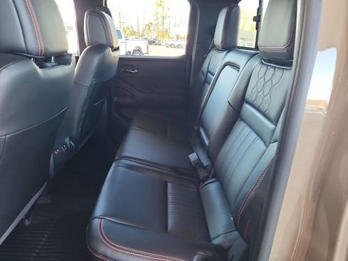 Used 2024 Nissan Frontier PRO-4X w/ Pro Premium Package image 27