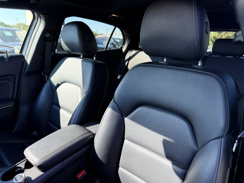 Used 2020 Mercedes-Benz GLA 250 4MATIC image 23