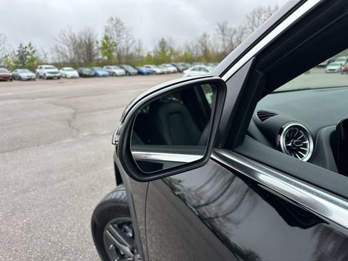 Used 2025 Mercedes-Benz GLA 250 4MATIC image 14