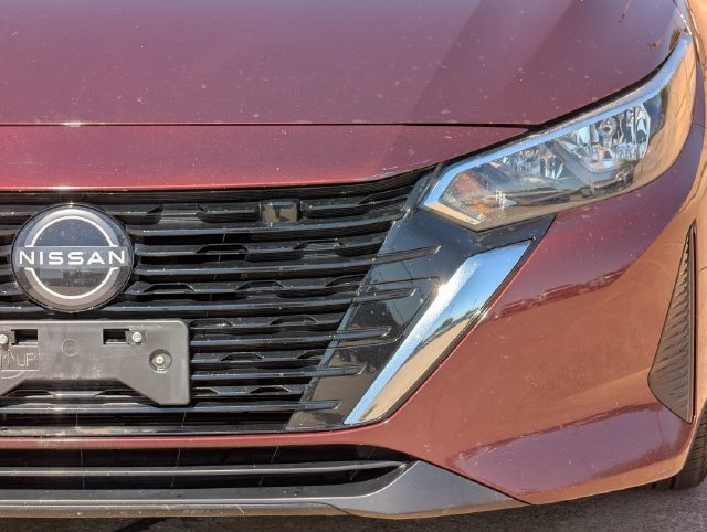 Used 2024 Nissan Sentra SV FWD image 8