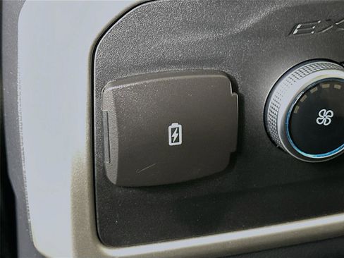 Used 2024 Ford Expedition Max Limited image 24