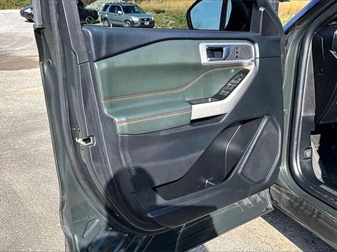 Used 2022 Ford Explorer Timberline image 18