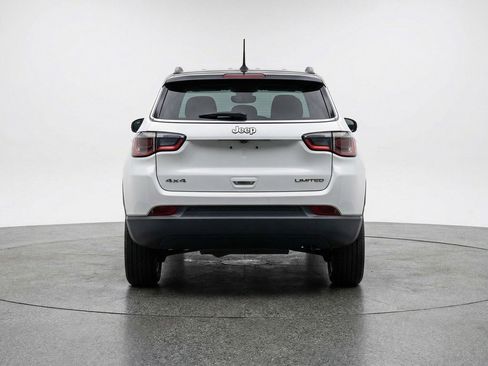 Used 2025 Jeep Compass Limited AWD/4WD image 7