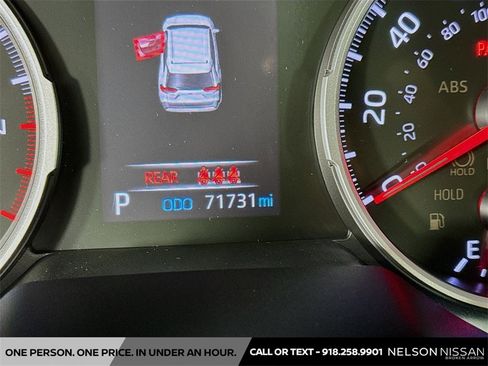 Used 2020 Toyota RAV4 XLE Premium image 12