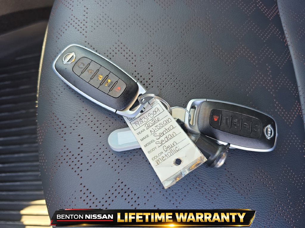 Used 2026 Nissan Sentra SR w/ SR Premium Package FWD image 16