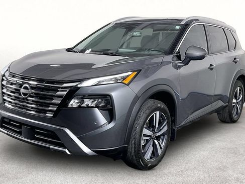 Certified 2024 Nissan Rogue SL FWD image 13