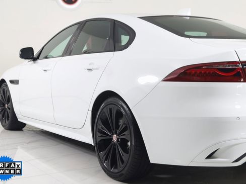 Used 2023 Jaguar XF R-Dynamic SE image 31