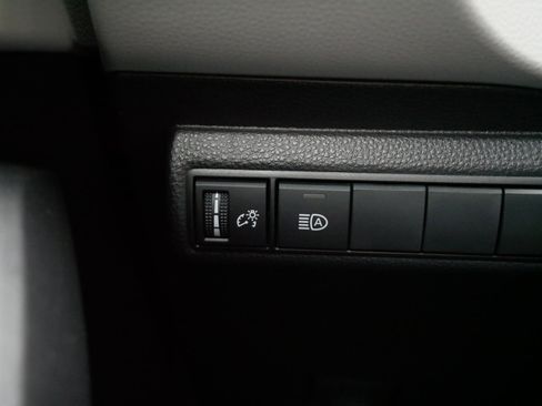 Certified 2022 Toyota Corolla LE image 27