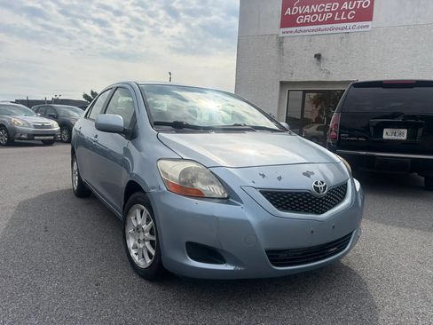 Used 2010 Toyota Yaris Sedan FWD image 3