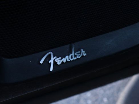 Used 2021 Nissan Titan PRO-4X w/ Pro-4x Convenience Package image 19