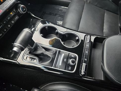 Used 2022 Kia Stinger GT-Line image 12