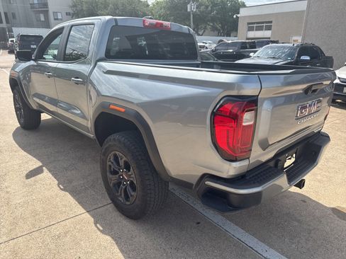 Used 2024 GMC Canyon Elevation w/ Trailering Package RWD image 5