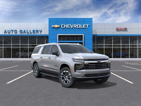 New 2026 Chevrolet Suburban LT w/ Comfort Package RWD image 1