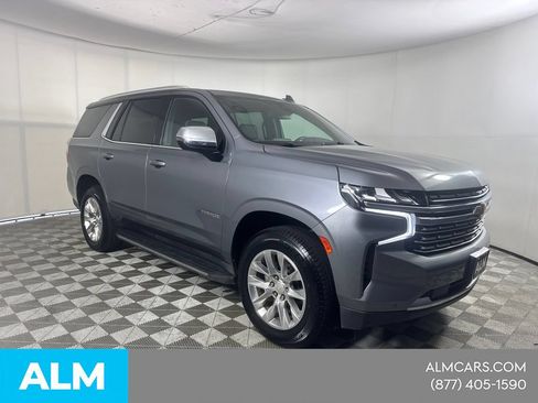 Used 2022 Chevrolet Tahoe Premier RWD image 3