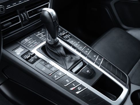 Used 2019 Porsche Macan S AWD/4WD image 20