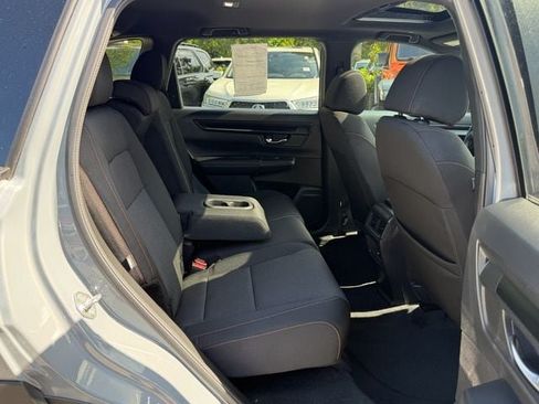 Certified 2025 Honda CR-V Sport image 18