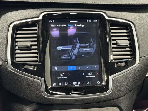 Used 2025 Volvo XC90 T8 Ultra image 17