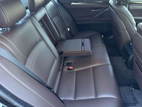 Used 2016 BMW 550i xDrive Sedan image 21