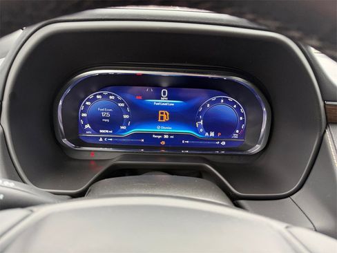 Certified 2024 Chevrolet Tahoe Premier image 16