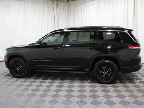 Used 2021 Jeep Grand Cherokee L Limited image 41