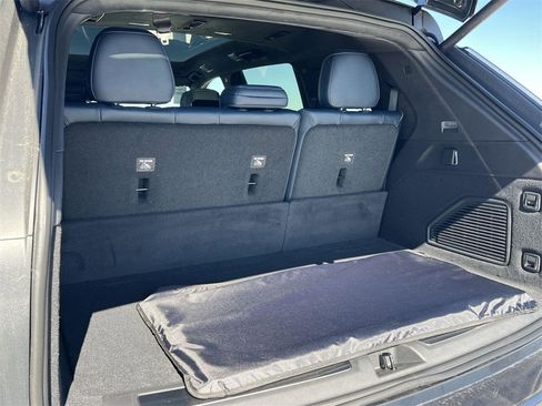 New 2025 Cadillac Escalade IQ Luxury 2 image 31