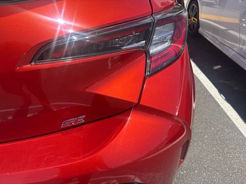 Used 2020 Toyota Corolla SE w/ Carpet Mat Package FWD image 6
