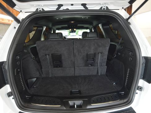 Used 2025 Dodge Durango GT AWD/4WD image 21