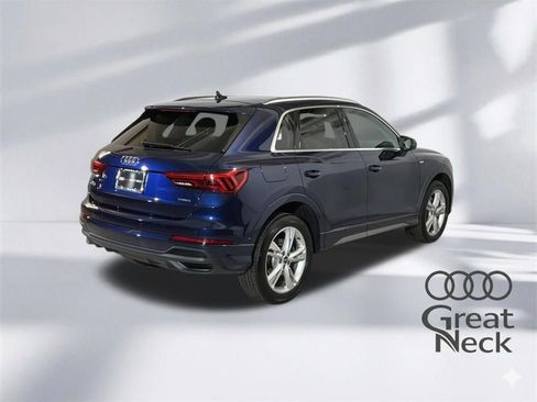 Used 2023 Audi Q3 2.0T Premium Plus w/ Premium Plus Package AWD/4WD image 10