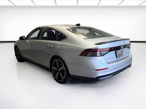 Used 2024 Honda Accord Sport image 6