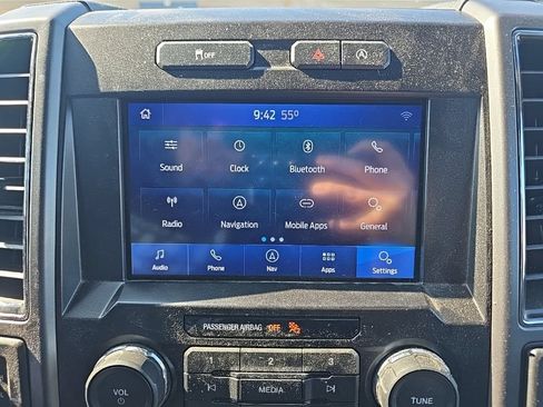 Used 2020 Ford F150 XLT w/ Equipment Group 302A Luxury AWD/4WD image 25