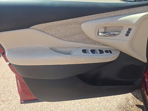 Used 2023 Nissan Murano SL w/ SL Moonroof Package AWD/4WD image 11