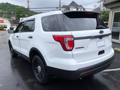 Used 2017 Ford Explorer 4WD Police Interceptor image 4