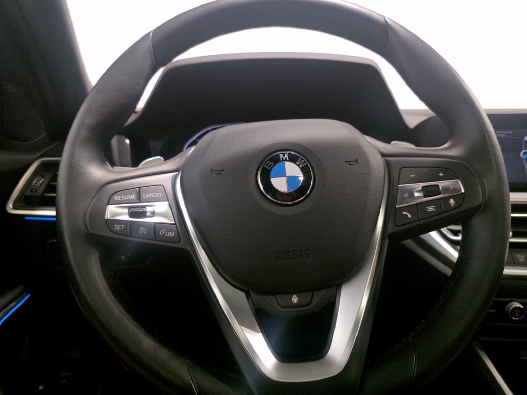 Used 2021 BMW 330e xDrive w/ Premium Package AWD/4WD image 16