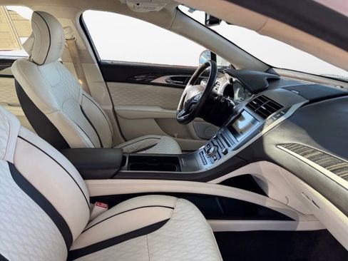 Used 2017 Lincoln MKZ Black Label w/ Climate Package image 12