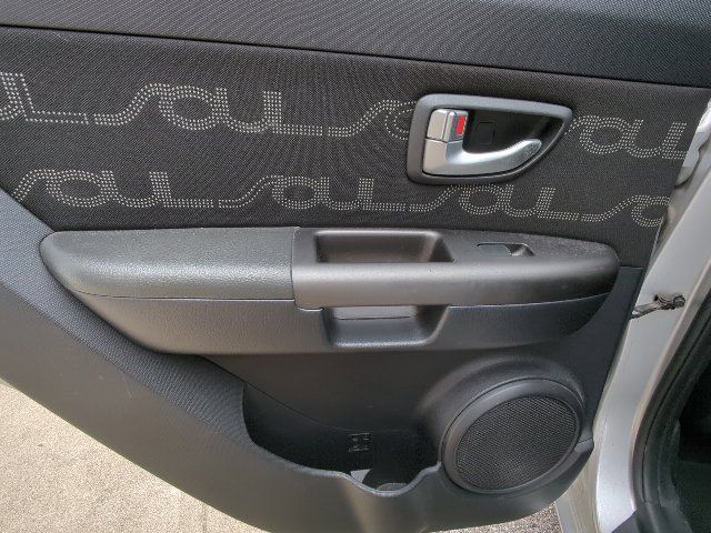 Used 2012 Kia Soul + FWD image 22