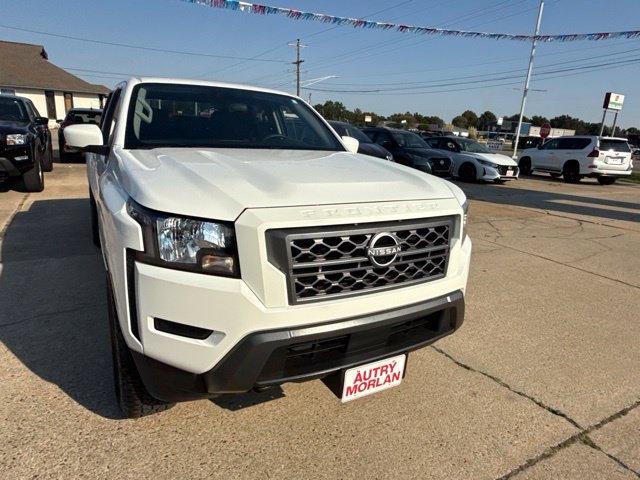 Used 2023 Nissan Frontier SV AWD/4WD image 5