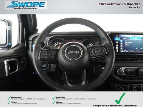 Used 2024 Jeep Wrangler Unlimited Rubicon 4xe image 17