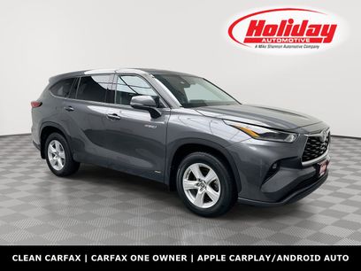 Used 2021 Toyota Highlander LE