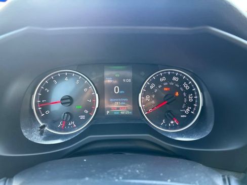 Used 2021 Toyota RAV4 XLE FWD image 13