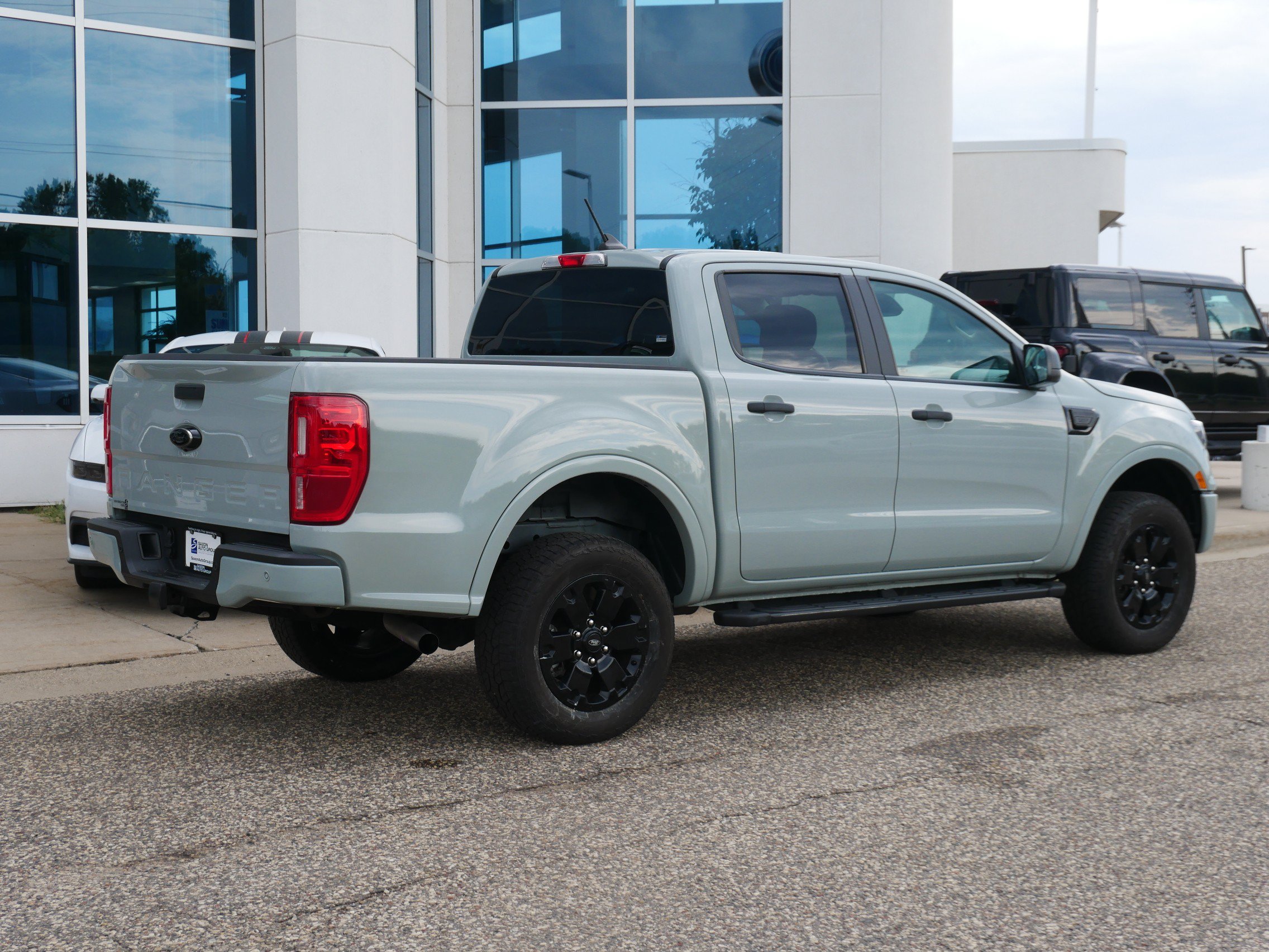 Used 2023 Ford Ranger XLT AWD/4WD image 3
