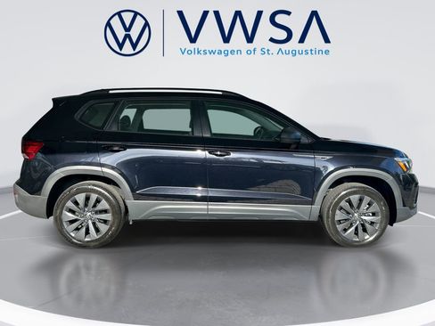 Certified 2024 Volkswagen Taos S FWD image 9