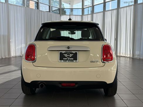 Used 2015 MINI Cooper 2-Door Hardtop FWD image 10
